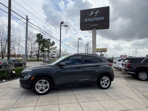 Used 2023 Hyundai Kona SEL w/ Cargo Package image 5