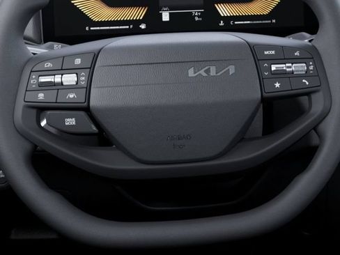 New 2026 Kia K4 FWD image 22