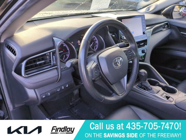 Used 2022 Toyota Camry XSE w/ Navigation Upgrade Package FWD image 15