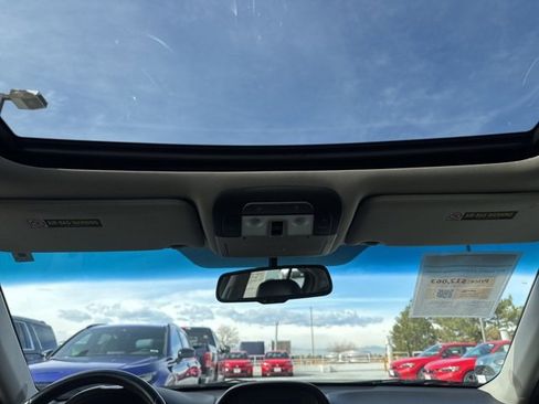 Used 2012 Acura TL w/ Technology Package image 22