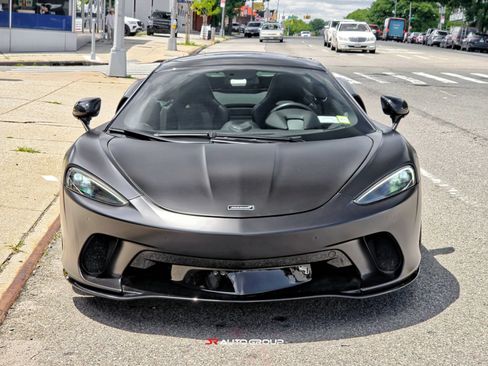 Used 2020 McLaren GT RWD image 3