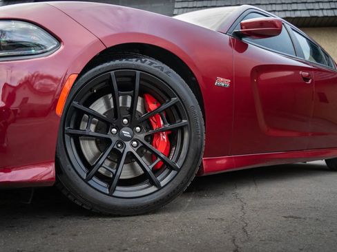 Used 2023 Dodge Charger Scat Pack w/ Dynamics Package image 3