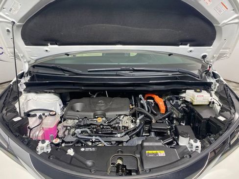 Certified 2021 Toyota Sienna XLE AWD/4WD image 25