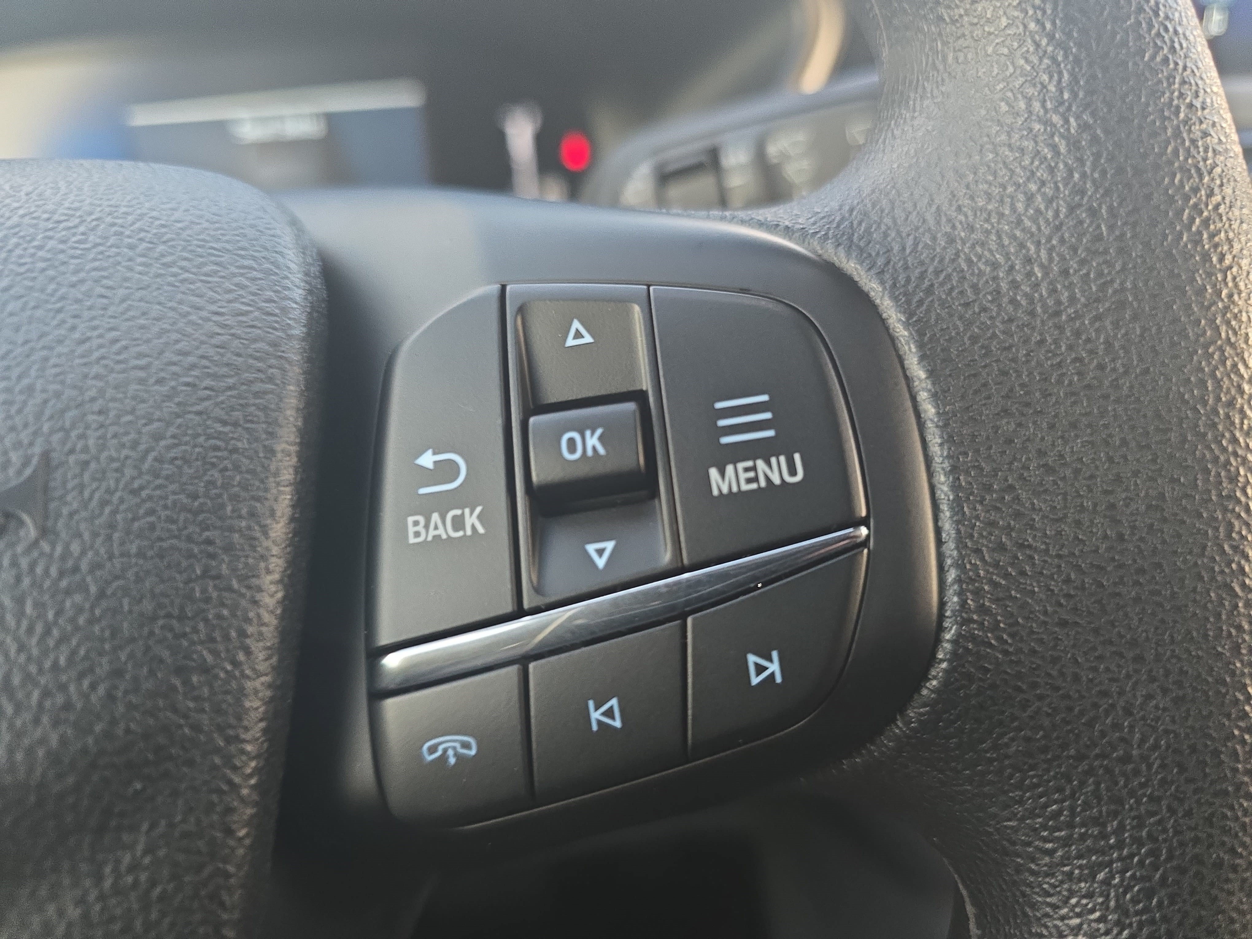 Used 2026 Ford Escape Active AWD/4WD image 17