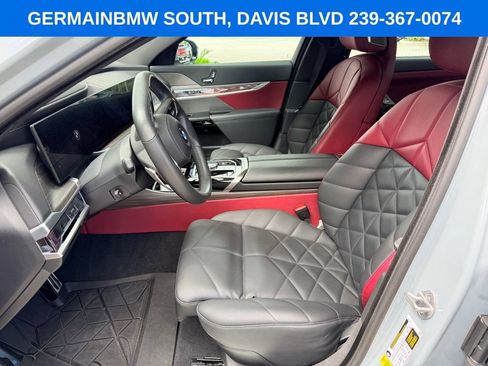 Certified 2023 BMW 740i RWD image 11