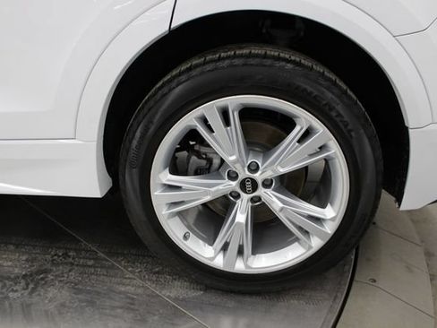 Used 2022 Audi Q8 Premium Plus w/ Premium Plus Package AWD/4WD image 42