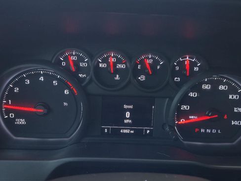 Used 2024 Chevrolet Silverado 2500 Custom w/ Custom Value Package RWD image 14