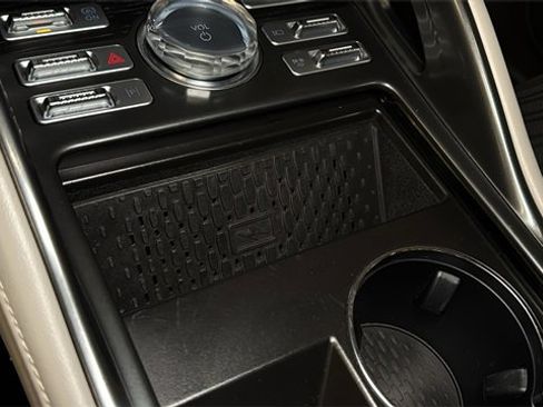 Used 2024 Lincoln Nautilus Reserve w/ Equipment Group 203A image 29