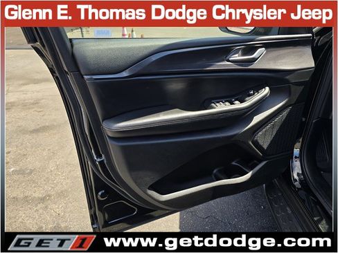 Certified 2023 Jeep Grand Cherokee L Laredo w/ Luxury Tech Group I AWD/4WD image 25