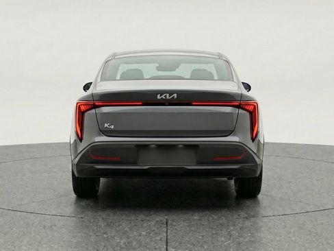 Used 2025 Kia K4 LXS FWD image 7