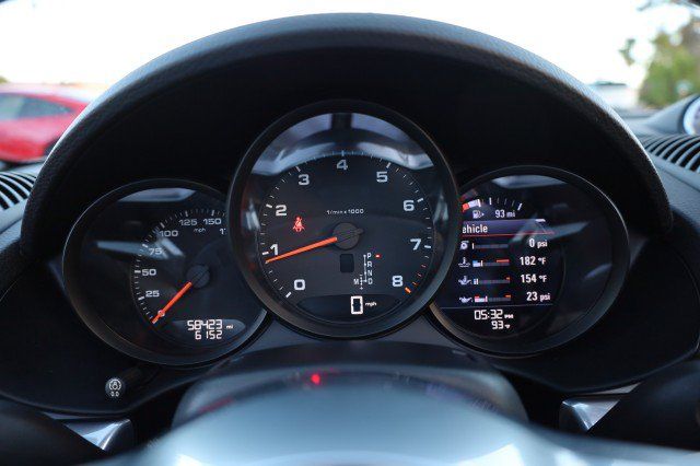 Used 2017 Porsche 718 Boxster RWD image 30
