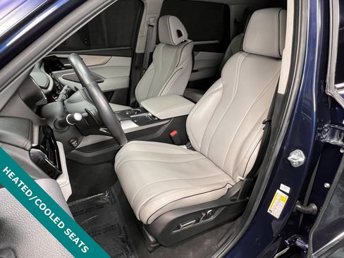 Used 2024 Acura MDX SH-AWD w/ Advance Package image 3