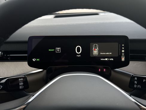 New 2025 Volvo EX90 Plus image 11