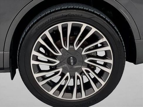 Used 2020 Lincoln Corsair Reserve w/ Equipment Group 201A FWD image 25