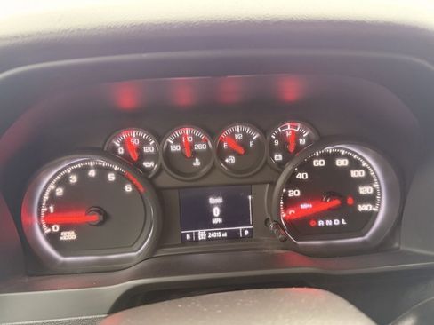 Used 2024 GMC Sierra 2500 Pro w/ Convenience Package image 13