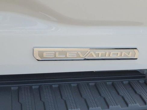 New 2026 GMC Sierra 1500 Elevation w/ Elevation Premium Package AWD/4WD image 12