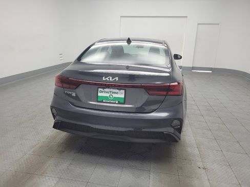 Used 2024 Kia Forte LX image 7