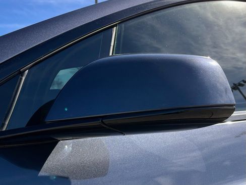 Used 2023 Tesla Model X Plaid image 16