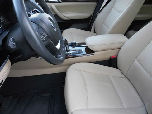 Used 2017 BMW X3 xDrive28i AWD/4WD image 9