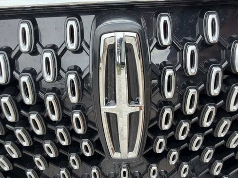 New 2026 Lincoln Aviator Reserve image 7