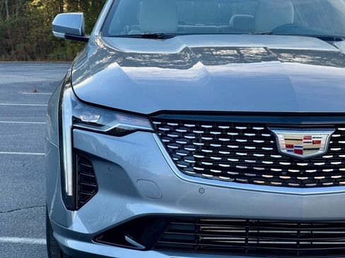 Certified 2025 Cadillac CT4 Premium Luxury image 13