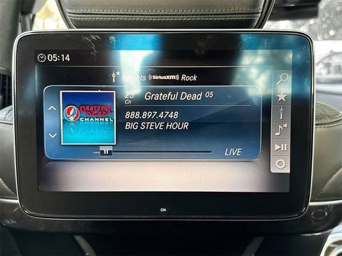 Used 2018 Mercedes-Benz S 560 4MATIC Sedan w/ Premium Package image 28