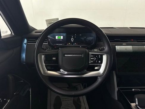 New 2026 Land Rover Range Rover Long Wheelbase SE image 24