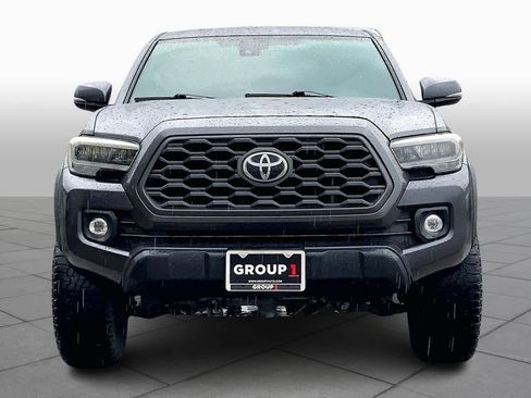 Used 2022 Toyota Tacoma TRD Off-Road image 4
