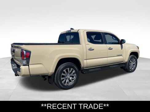 Used 2020 Toyota Tacoma Limited AWD/4WD image 5