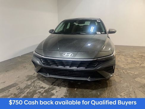 New 2026 Hyundai Elantra Blue image 13