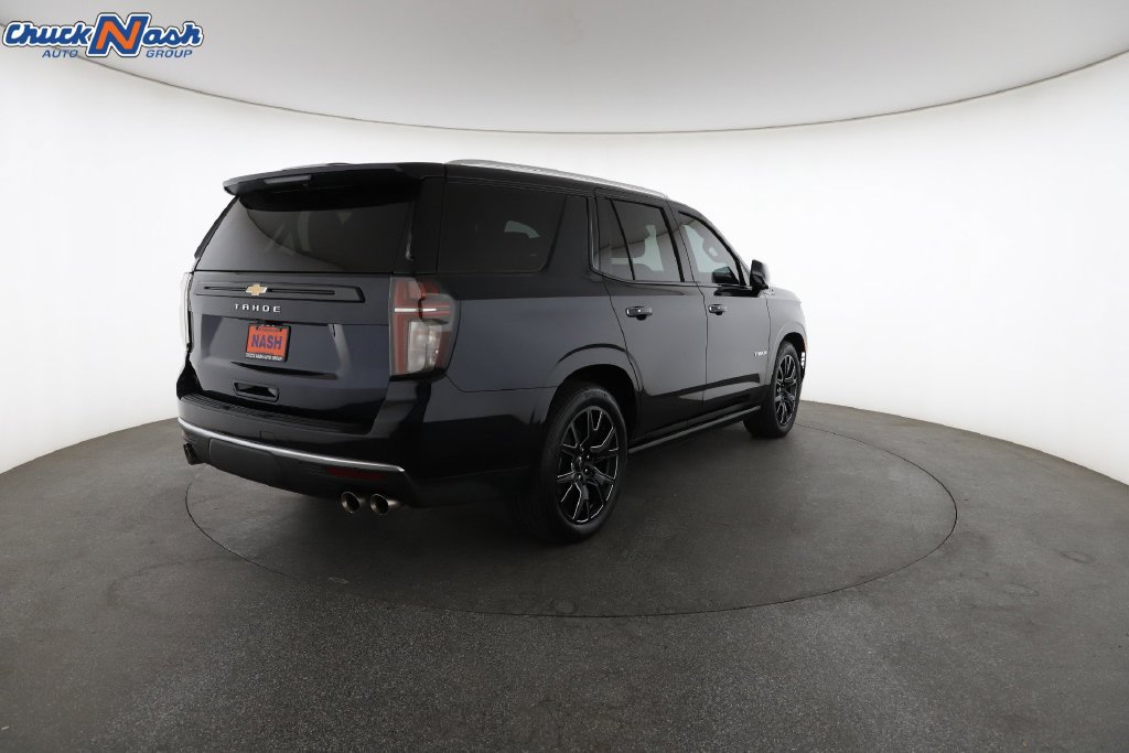 Used 2024 Chevrolet Tahoe High Country AWD/4WD image 12
