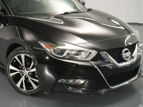Used 2018 Nissan Maxima 3.5 SL image 11