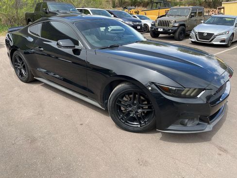 Used 2017 Ford Mustang Premium image 1
