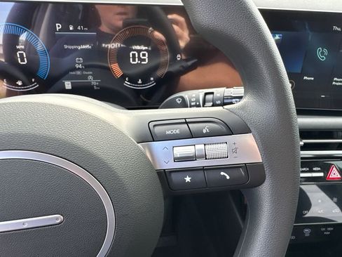 New 2026 Hyundai Tucson SEL FWD image 16