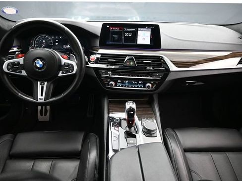 Used 2019 BMW M5 w/ Executive Package image 17