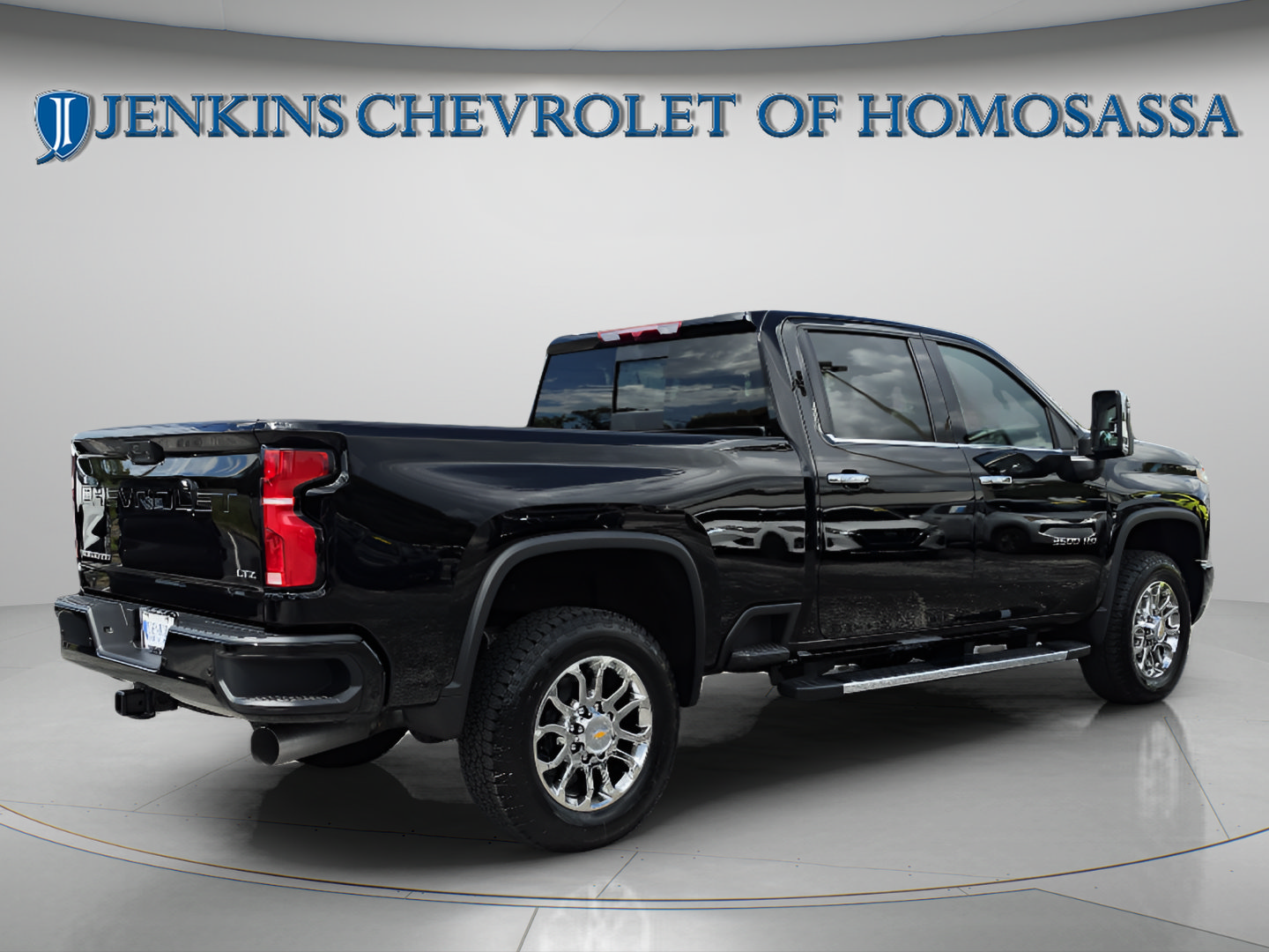 New 2026 Chevrolet Silverado 2500 LTZ w/ Z71 Chrome Sport Edition AWD/4WD image 4