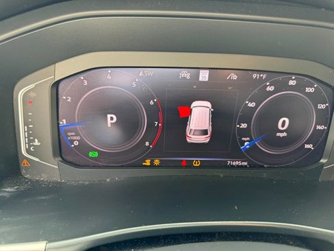 Used 2021 Volkswagen Atlas SEL image 30