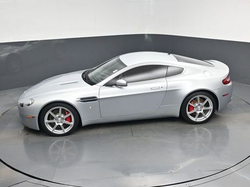 Used 2007 Aston Martin V8 Vantage Coupe image 14
