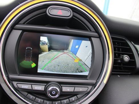 Used 2019 MINI Cooper Convertible FWD image 33