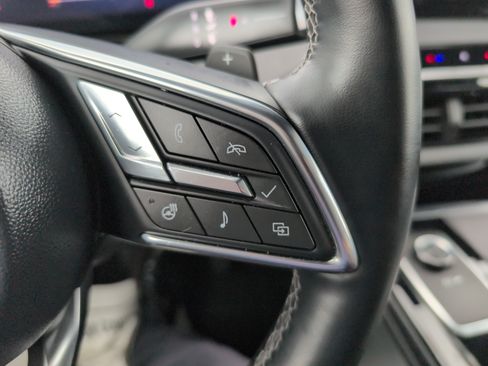 Used 2025 Buick Enclave Preferred FWD image 19