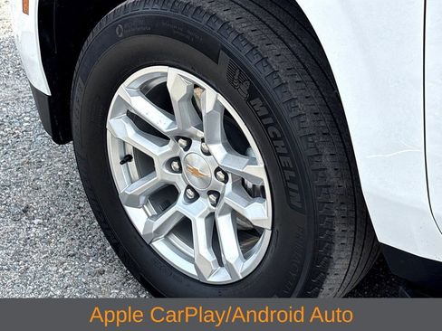 Certified 2025 Chevrolet Suburban LT AWD/4WD image 18
