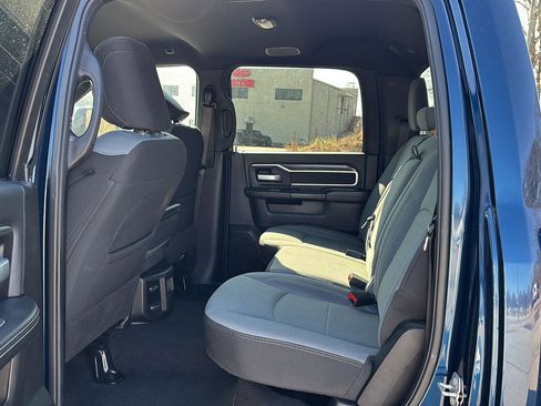 Used 2024 RAM 2500 Big Horn w/ Bed Utility Group image 9