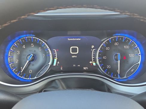 New 2026 Chrysler Pacifica Pinnacle w/ Trailer Tow Group image 31