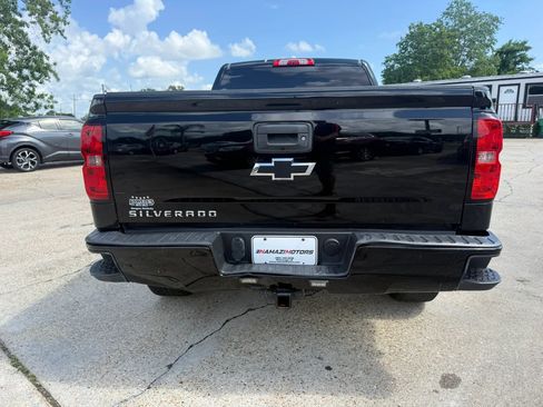 Used 2019 Chevrolet Silverado 1500 Custom w/ Custom Convenience Package RWD image 6