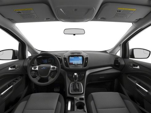 Used 2018 Ford C-MAX Titanium FWD image 8