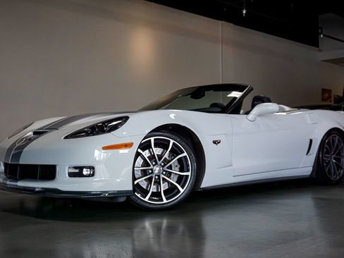 Used 2013 Chevrolet Corvette 427 w/ 1SC Preferred Equipment Group RWD image 1
