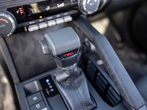 Used 2025 Toyota Tacoma TRD Sport image 27