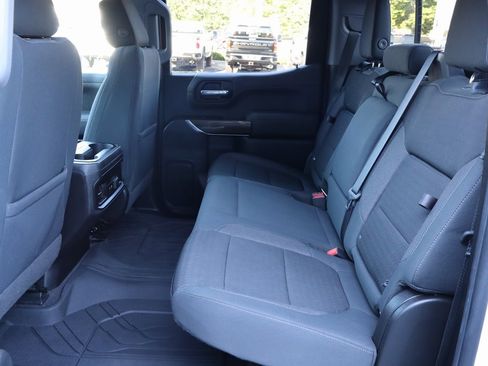 Used 2019 Chevrolet Silverado 1500 RST image 21