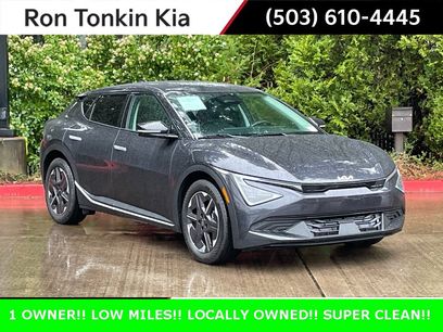 Used 2025 Kia EV6 Light