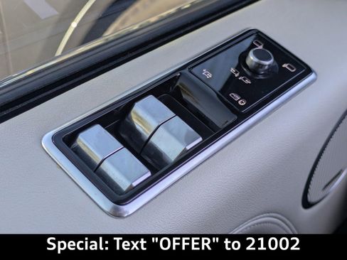 Used 2022 Land Rover Range Rover Westminster Edition image 29